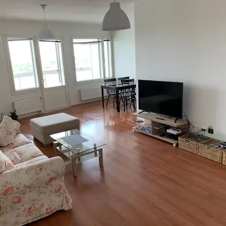 Apartment Parnu Mnt 110 Osten Tor Tallinn